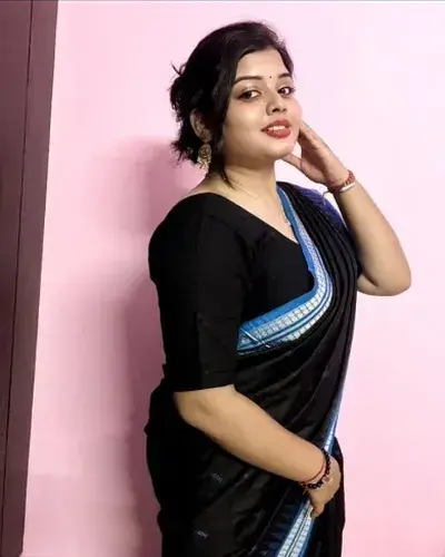 Call Girl in Halvad